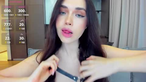 Snapshot of sexyangeloux chatting on December 2024 09:29:02 PM Lou online show from December 2024 09:29:02 PM