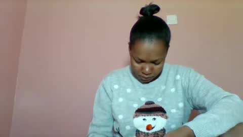 Snapshot of sexyapple2002 chatting on September 2025 06:57:02 AM sexyapple2002 online show from September 2025 06:57:02 AM