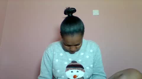 Snapshot of sexyapple2002 chatting on September 2025 07:08:02 AM sexyapple2002 online show from September 2025 07:08:02 AM