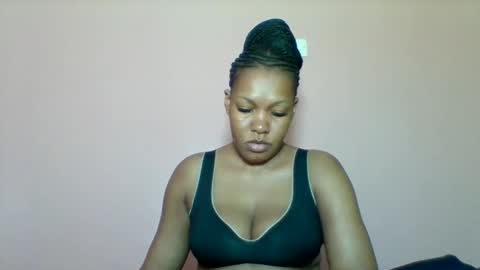 Snapshot of sexyapple2002 chatting on September 2025 06:21:01 PM sexyapple2002 online show from September 2025 06:21:01 PM