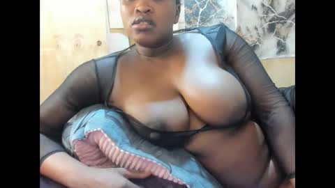 sexyaroze95 online show from November 2025 10:48:02 AM