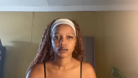 Snapshot of sexyasszeeee chatting on October 2025 08:24:02 AM sexyasszeeee online show from October 2025 08:24:02 AM