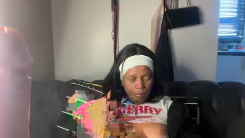 Snapshot of sexyasszeeee chatting on June 2026 12:17:01 PM sexyasszeeee online show from June 2026 12:17:01 PM