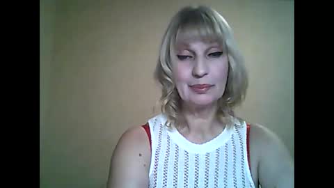 Snapshot of sexybabyforyou chatting on February 2025 04:05:01 AM sexybabyforyou online show from February 2025 04:05:01 AM