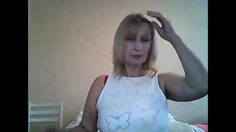 Snapshot of sexybabyforyou chatting on March 2025 06:44:01 AM sexybabyforyou online show from March 2025 06:44:01 AM