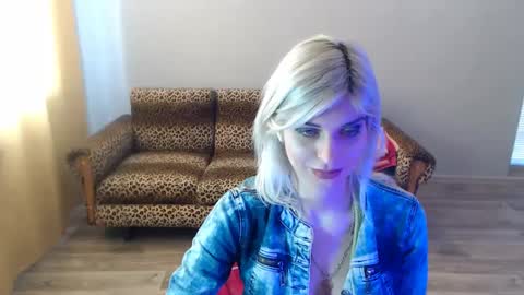 sexybeatriice online show from February 2025 10:41:01 AM