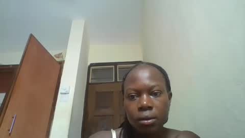 Sexybilha483 online show from February 2025 04:25:01 AM