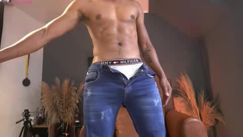 Snapshot of sexyblack1993 chatting on November 2025 11:22:02 AM sexyblack online show from November 2025 11:22:02 AM