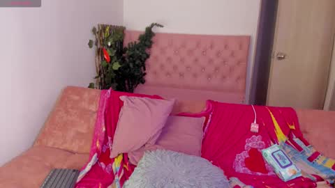 Snapshot of sexybrunnetem chatting on February 2026 12:12:01 PM sofia online show from February 2026 12:12:01 PM