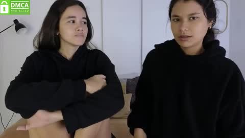 chanell and yina online show from February 2026 01:29:02 PM