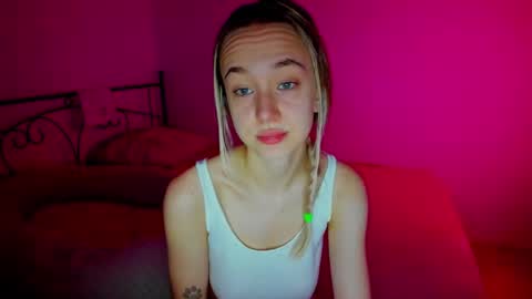 Sophia online show from January 2025 09:40:01 AM