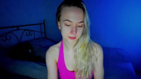 Sophia online show from January 2025 07:52:02 AM