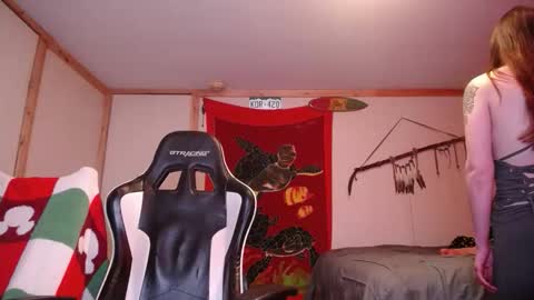 Austin and Megan online show from February 2026 06:31:02 AM