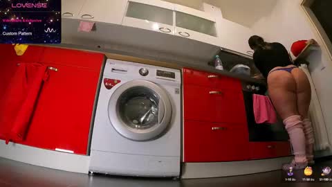 XDA   online show from February 2025 09:42:01 AM