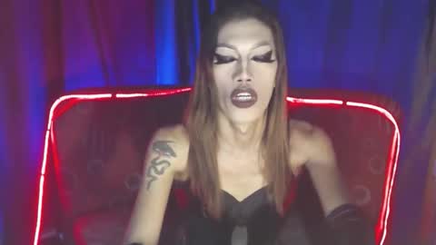 Snapshot of sexydevine_34 chatting on February 2026 10:07:01 PM Devine online show from February 2026 10:07:01 PM