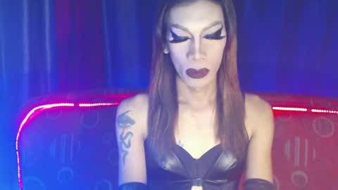 Snapshot of sexydevine_34 chatting on February 2026 07:46:01 PM Devine online show from February 2026 07:46:01 PM