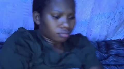 sexydoll002 online show from October 2025 06:51:01 PM