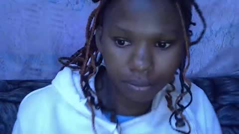 sexydoll002 online show from October 2025 06:04:01 AM