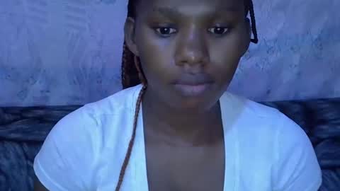 sexydoll002 online show from November 2025 05:07:01 AM