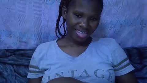 sexydoll002 online show from November 2025 12:38:02 PM