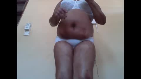 EMILY online show from October 2025 06:47:01 AM