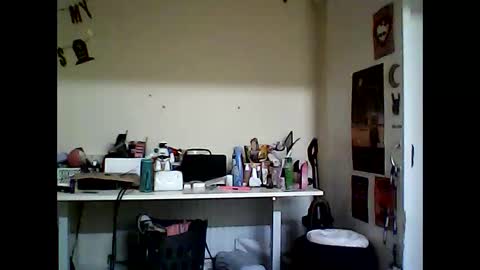 Wouldntyouliketoknow online show from November 2025 09:36:02 PM