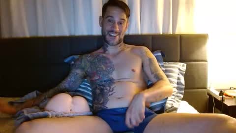 Sexy Fit Daddy online show from April 2026 04:45:02 AM