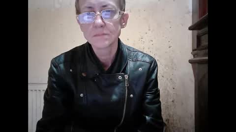 sexygeny4652 online show from December 2025 04:39:01 AM