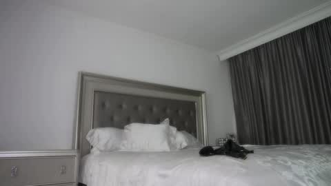 Vanessa  online show from January 2025 08:22:01 AM