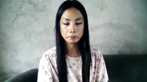 Callmenathalie online show from October 2025 12:19:01 AM