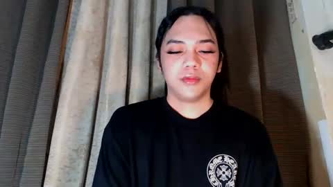 Snapshot of sexygoddess_tyra chatting on May 2026 02:35:02 PM TYRA 3 online show from May 2026 02:35:02 PM