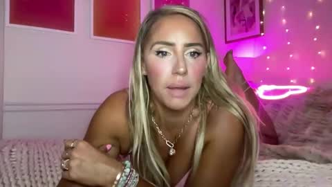 Ashley Love online show from January 2026 07:12:01 AM