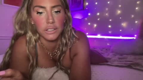 Snapshot of sexygoodvibebabe69 chatting on July 2026 08:13:02 AM Ashley Love online show from July 2026 08:13:02 AM