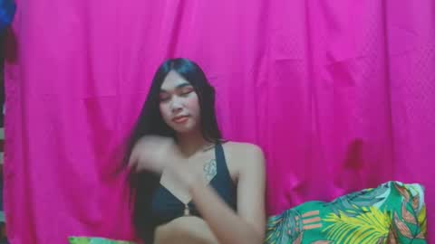 sexyhornyts4u online show from April 2026 11:32:01 AM