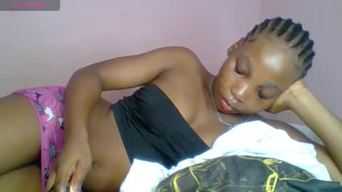 Hailey online show from November 2025 06:47:02 AM