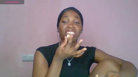 Hailey online show from November 2025 08:58:02 PM