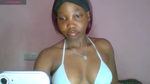 Hailey online show from November 2025 07:08:01 AM