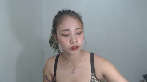 jeanken and jelian online show from January 2025 07:43:01 PM