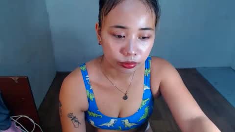 jeanken and jelian online show from March 2025 04:45:01 AM