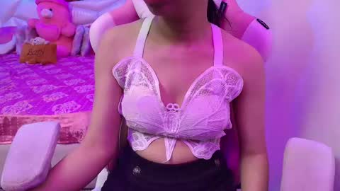 sexyislive online show from February 2025 05:59:01 PM