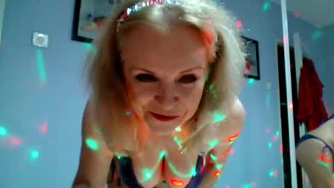 Jenny online show from February 2025 08:44:01 PM