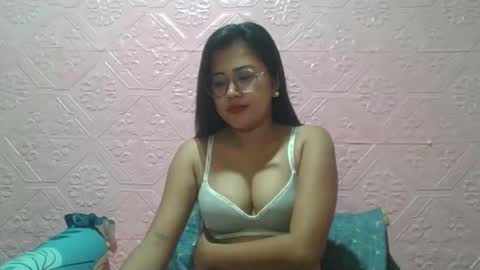 Snapshot of sexyjessa20 chatting on January 2026 01:15:01 PM sexyjessa20 online show from January 2026 01:15:01 PM