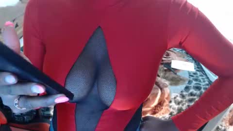 sexyjustin202 online show from September 2025 12:54:01 AM