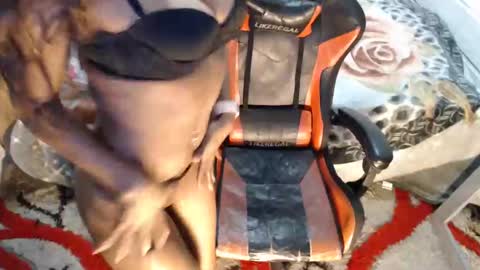 sexyjustin202 online show from November 2025 01:55:01 AM