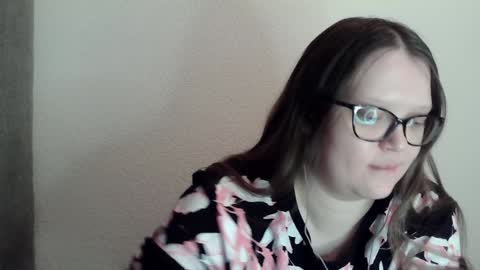 Kate online show from December 2024 10:23:02 PM