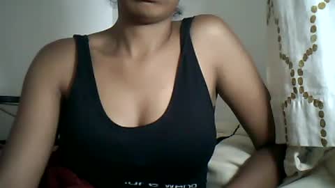 sexylarra12 online show from December 2024 01:17:01 AM