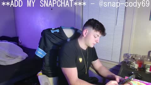 Snapshot of sexylax69 chatting on December 2024 01:39:02 AM sexylax69 online show from December 2024 01:39:02 AM