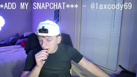 Snapshot of sexylax69 chatting on January 2025 01:27:01 AM sexylax69 online show from January 2025 01:27:01 AM