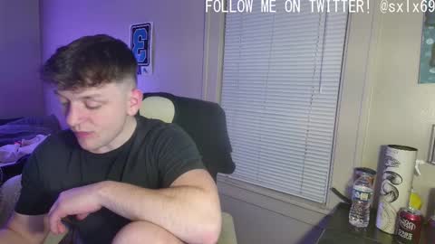 Snapshot of sexylax69 chatting on February 2025 01:46:02 AM sexylax69 online show from February 2025 01:46:02 AM