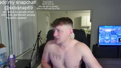 Snapshot of sexylax69 chatting on September 2025 12:44:02 AM sexylax69 online show from September 2025 12:44:02 AM